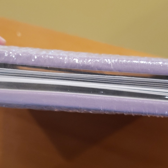 Creative Memories 7x7 album - Picture 3 of 4